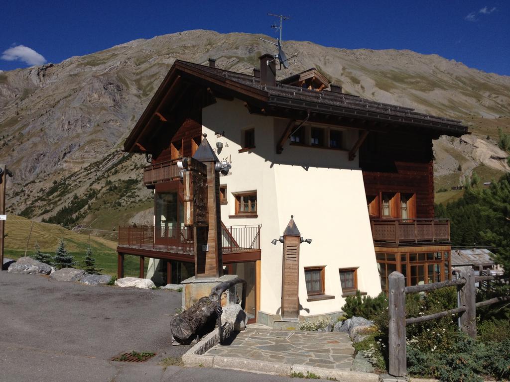 Hotel Bait De Angial Livigno Exterior foto