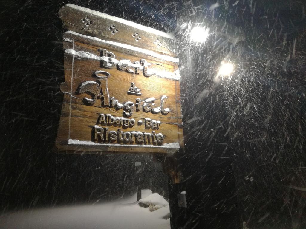Hotel Bait De Angial Livigno Exterior foto