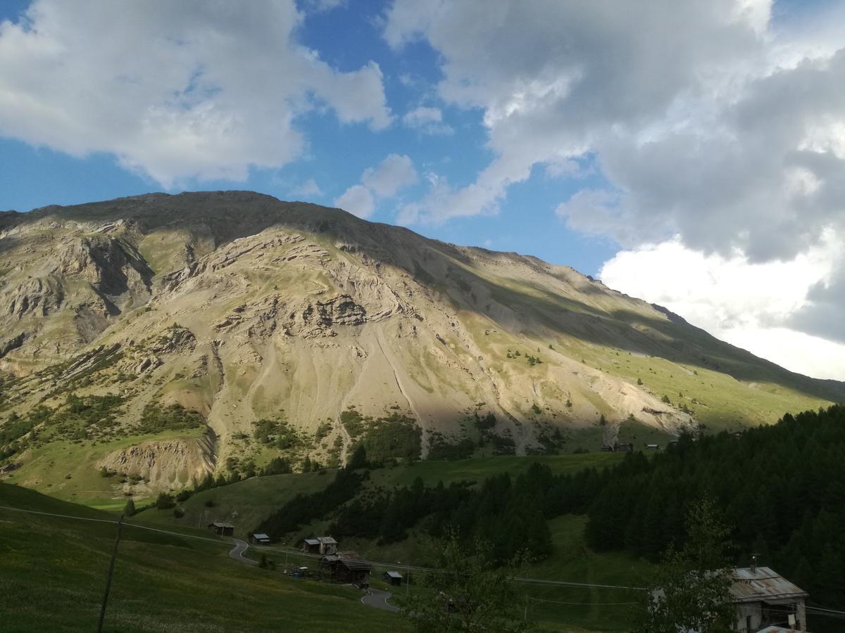 Hotel Bait De Angial Livigno Exterior foto